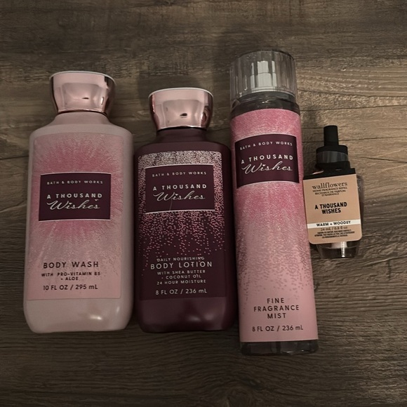 Bath & Body Works Other - 5-piece Bath & body works - tote bag & A thousand wishes set